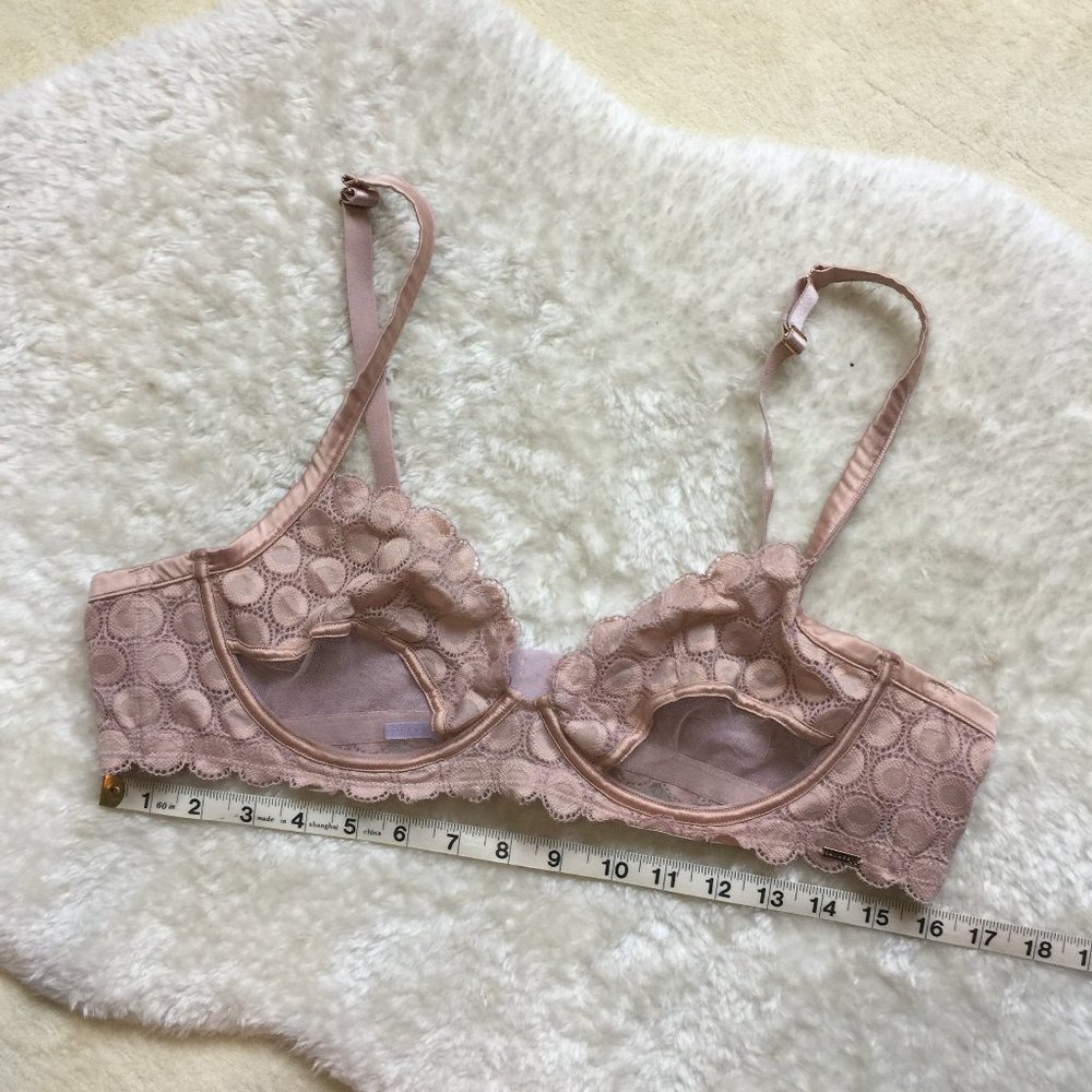 Savage X Fenty Nude Lace Bra
